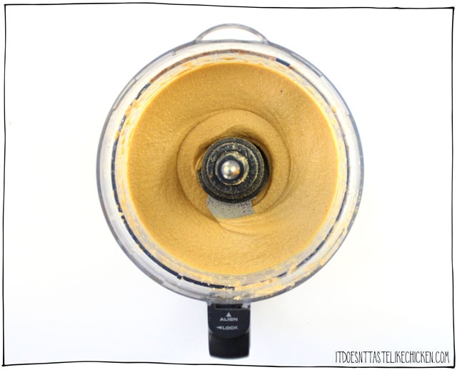 易素食南瓜芝士蛋糕!制作搅拌机,烘烤,让冷却过夜,以便进行一款易于制作的甜点。非常适合感恩节或圣诞节。乳白色的芝士蛋糕,秋天的南瓜风味,不太甜美,只是完美的嘴巴令人愉快的美味。无乳制品,无麸质。#itdoesnttastelikechicken #veg竞彩足球app下载苹果anrecipes #vegandessert #thanksgivingGydF4y2Ba