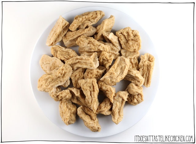 素食鸡翅!!!!素食主义者Seitan叮咬两种口味,粘性大蒜和水牛酱。这个经典的酒吧食物与素食蓝奶酪蘸酱和所有!使配方。完美的Superbowl星期天,游戏夜或派对开胃菜。#itdoesnttastelikechicken #veg竞彩足球app下载苹果anrecipes #vegan.GydF4y2Ba