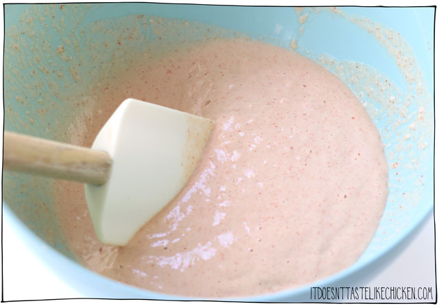 嘟嘟和芯片 - (素食鱼和薯条)!!“鱼”是用豆腐制成的,具有一种特殊的技术,使其变形,充满了味道,全部煎煮在自制啤酒面糊。#itdoesnttastelikechicken #vegan.GydF4y2Ba