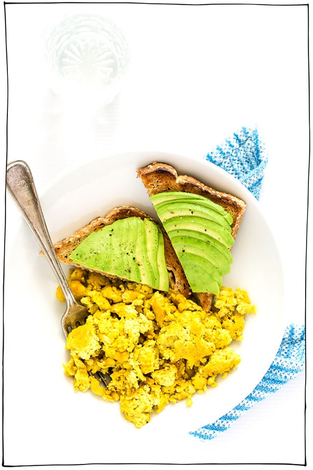 30个素食早餐食谱(不是冰沙、燕麦片或竞彩足球app下载苹果能量棒)从法式吐司，到豆腐炒，到早餐三明治，到煎饼，到华夫饼等等!# itdoesnttastelikechicken