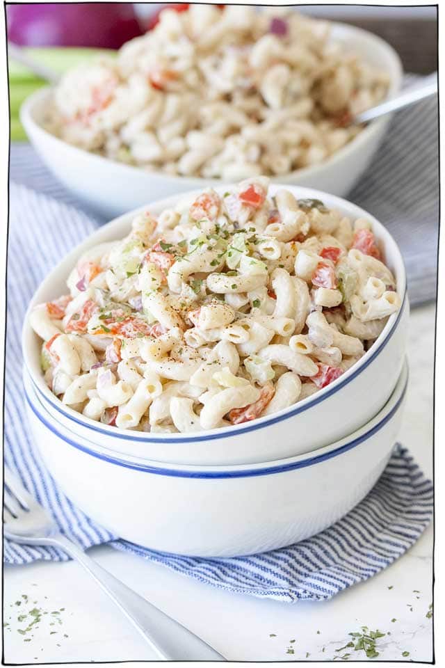 25个素食冷夏季餐(不需要烹饪)。非常适合那些炎热的夏天，当你想花尽可能少的时间在厨房!# itdoesnttastelikechicken